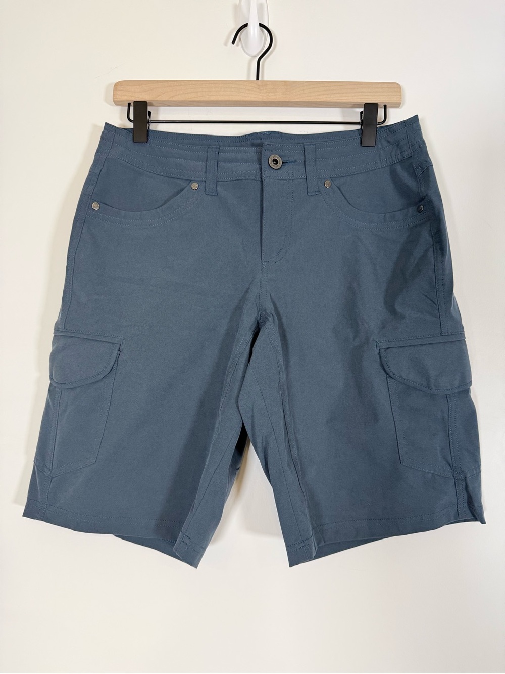 Kuhl Women’s Cargo Shorts in Slate Blue